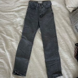 Everlane Gray High Rise Slim Straight Ankle 24